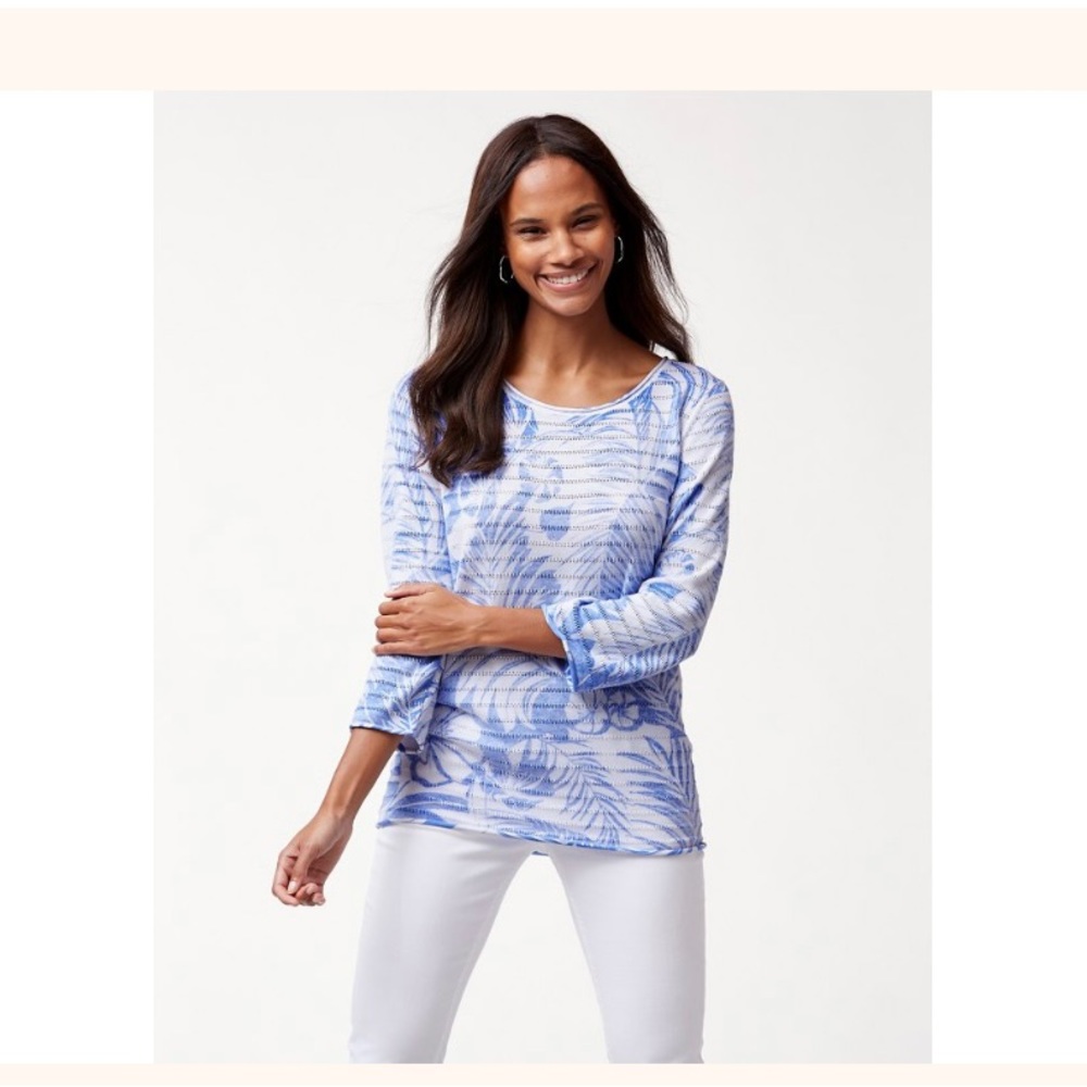 Tommy Bahama Pima Cotton Size M Lightweight sweater, Color: blue and white
